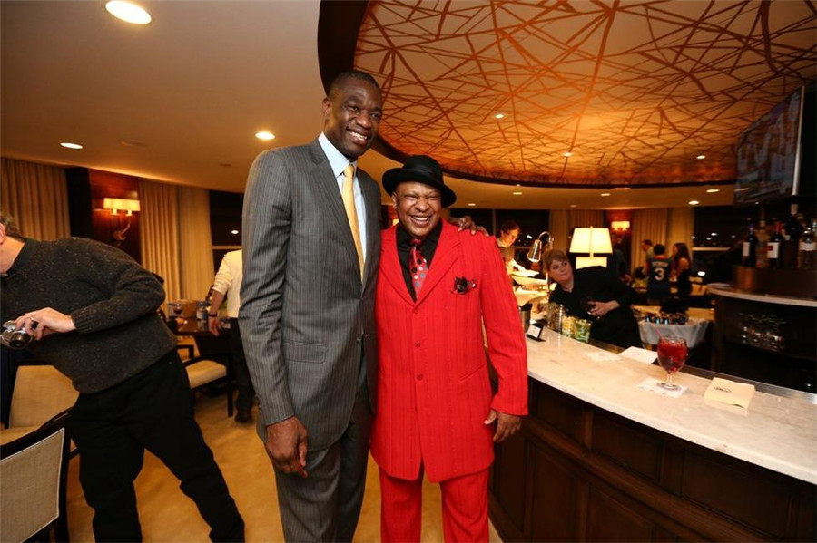 仅吸引了无 仅吸引了无